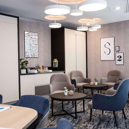 Hampton By Hilton Paris Clichy Hotel Екстериор снимка